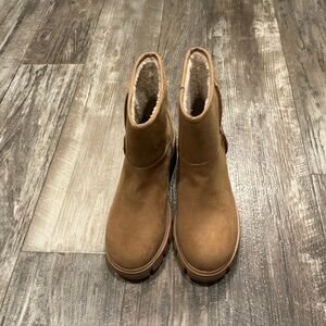 Sun + Stone Brown Winter Boots Size 8